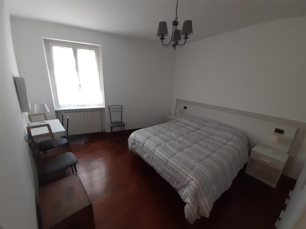 Gru Cozy Very Central,refined,5 Beds,box Apartment *